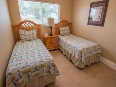 Anna Maria Beachfront Rental 2 Bedrooms with Balcony
